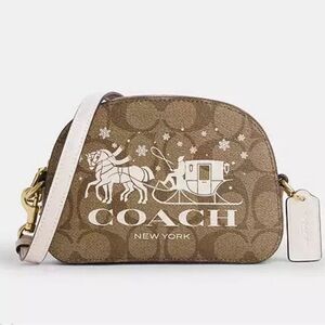 ❤️❤️❤️Authentic Coach mini crossbody bag❤️❤️❤️